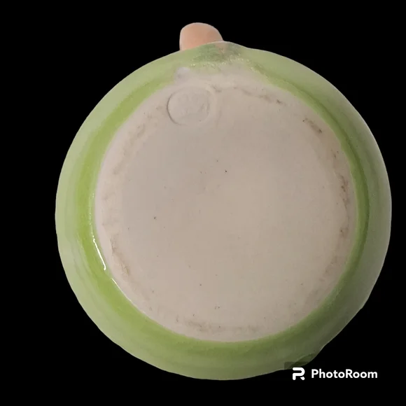 Ceramic Pitcher with Tooth Accents - Picture 5 of 7